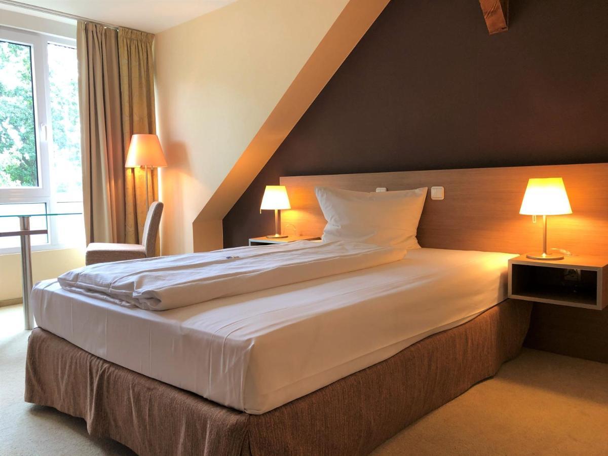 Hotel Seeblick Thuelsfeld Экстерьер фото